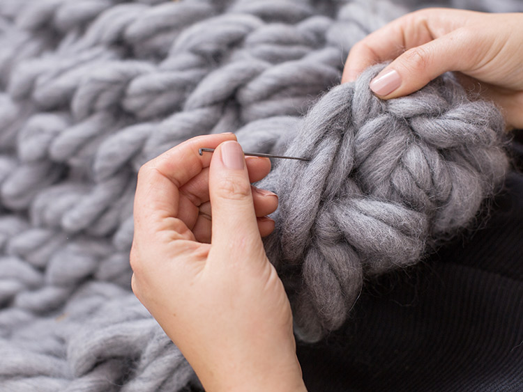 LANGYARNS XXL Decke SMILLA Schritt 24